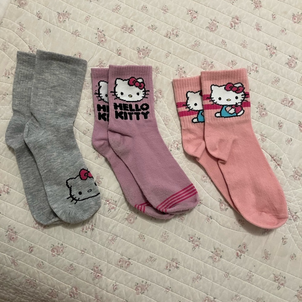 Hello Kitty Gray and Pink Socks Collection